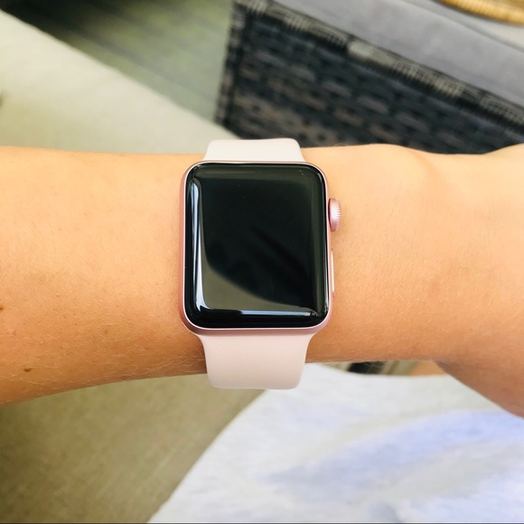 Apple Accessories - Apple Watch - Rose Gold - Series 2 - 38MM